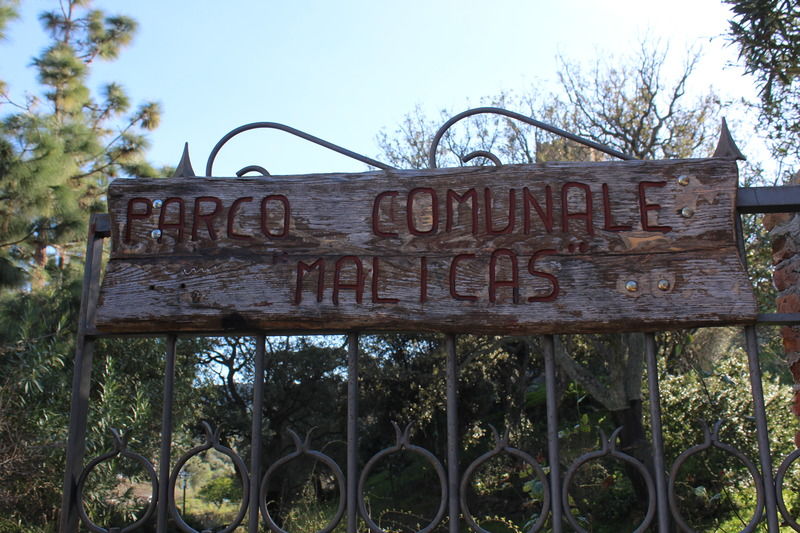 Castello Malicas Hotel Galtelli Exterior photo